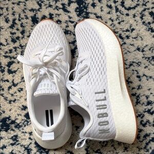 NOBULL White Athletic Running Shoes with Gum Sole